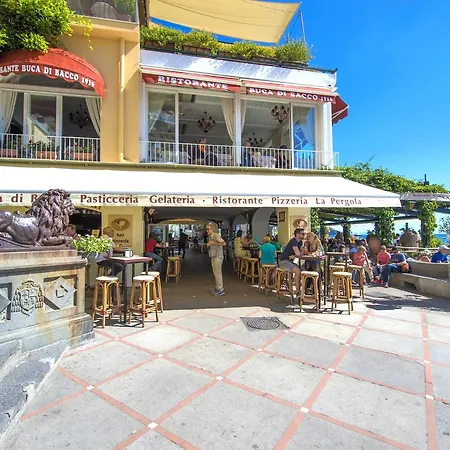 Apartamento Costanzo Beachfront Air Conditioning And Free Wi-fi Positano