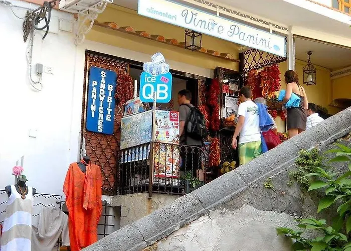 Apartamento Costanzo Beachfront Air Conditioning And Free Wi-fi