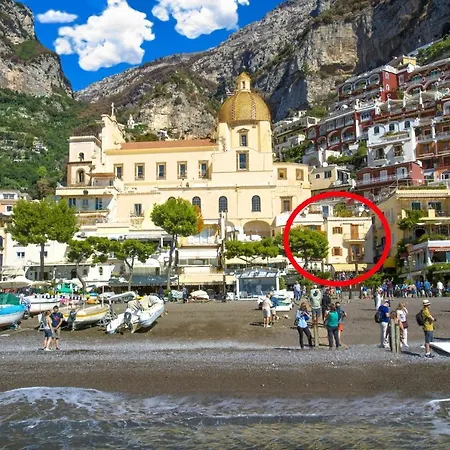 Apartment Villa Costanzo Beachfront Air Conditioning And Free Wi-Fi
