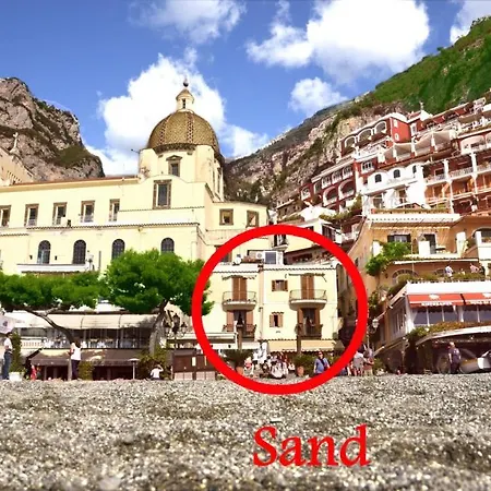 Costanzo Beachfront Air Conditioning And Free Wi-fi * 포지타노