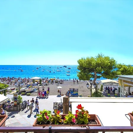 Villa Costanzo Beachfront Air Conditioning And Free Wi-Fi *