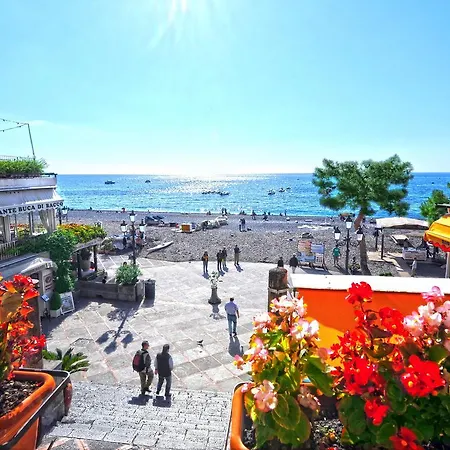 Villa Costanzo Beachfront Air Conditioning And Free Wi-Fi *