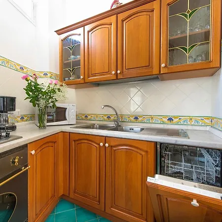 Villa Costanzo Beachfront Air Conditioning And Free Wi-Fi * Positano