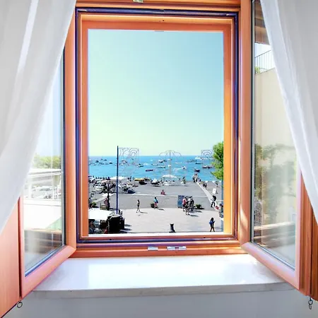 Villa Costanzo Beachfront Air Conditioning And Free Wi-Fi Apartment Positano