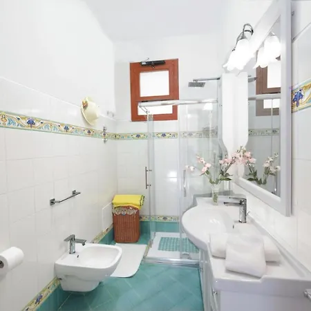Villa Costanzo Beachfront Air Conditioning And Free Wi-Fi Apartment Positano