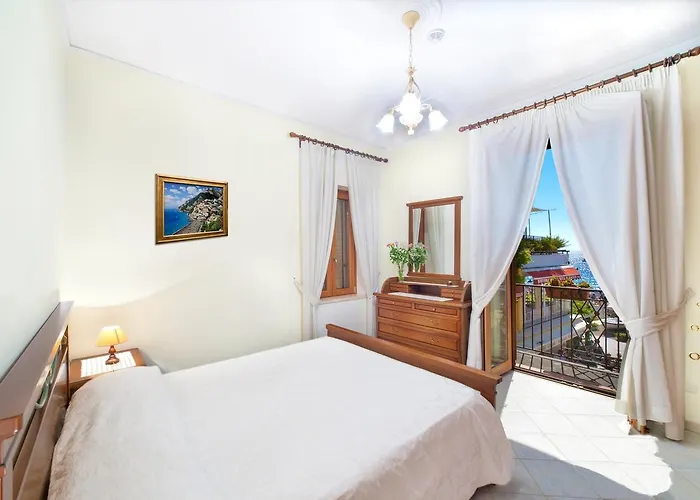 Costanzo Beachfront Air Conditioning&free Wi-fi * Positano