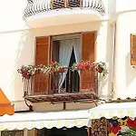Costanzo Beachfront Air Conditioning And Free Wi-fi * Positano