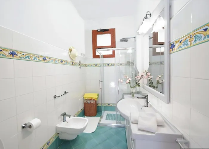 Costanzo Beachfront Air Conditioning And Free Wi-fi Appartement Positano